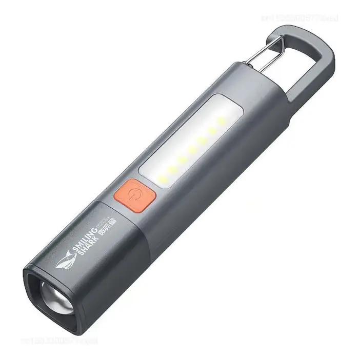 Nouvelle lampe torche d'extérieur portable à lumière puissante, à focalisation variable, avec projec