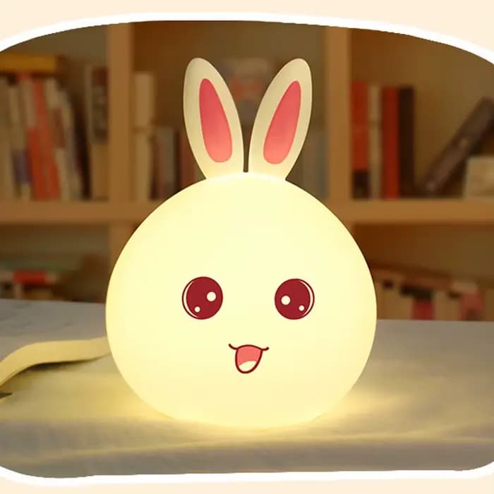 Nouvelle veilleuse salamandre, lampe en silicone mignonne et douce, chargement USB Axolotl, ornement