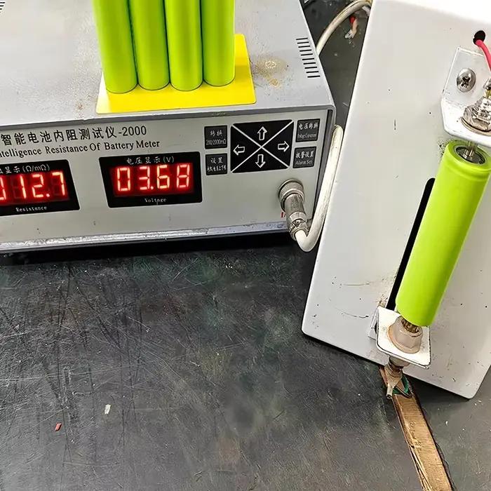 10/100 pièces nouveau original INR21700-P50B 5000mAh 50A 3.7V 21700 10C batterie au lithium