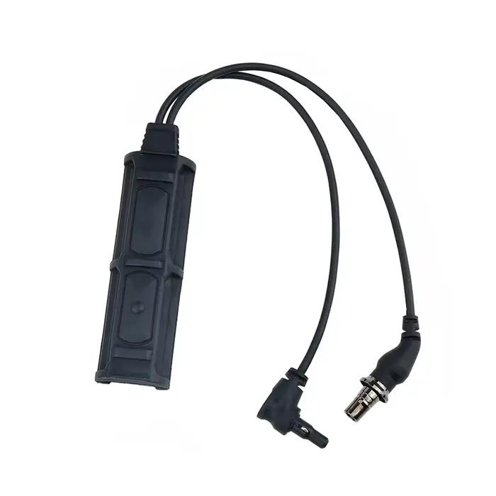 Airsoft Accessoriesch WADSN À Distance Double Interrupteur de Pression SF plug 2.5mm Pour PEQ DBAL NGAL M300 M600 Tactique lampe de Poche chasse