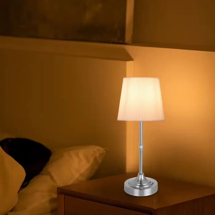 Lampe de table LED sans fil en métal