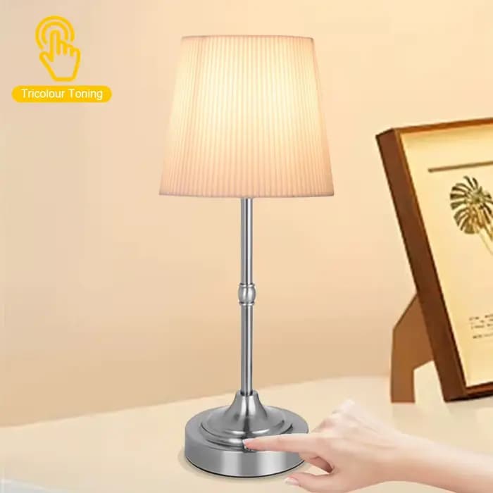Lampe de table LED sans fil en métal