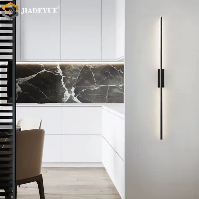 Lampe murale longue LED minimaliste moderne, entièrement en cuivre, lampe murale de fond pour salon, lampe de chevet pour chambre à coucher, lampe de couloir