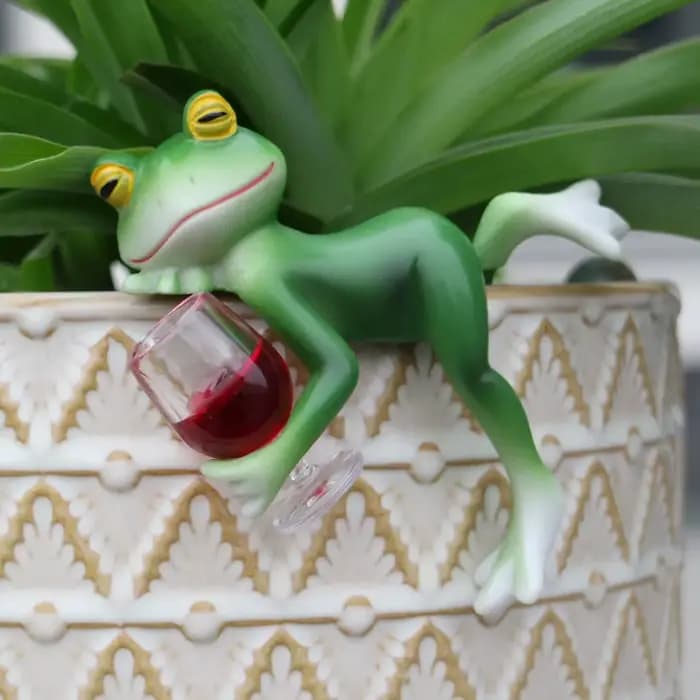 1 morceau d'intérêtus tentures de grenouille verte et de verre à vin, décoration intérieure et extérieure complète adaptée au jardin, aux aquariums, aux étangs, aux Pots de fleurs et au jardin sur le 