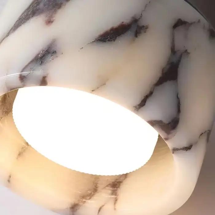 Lampe nordique en marbre