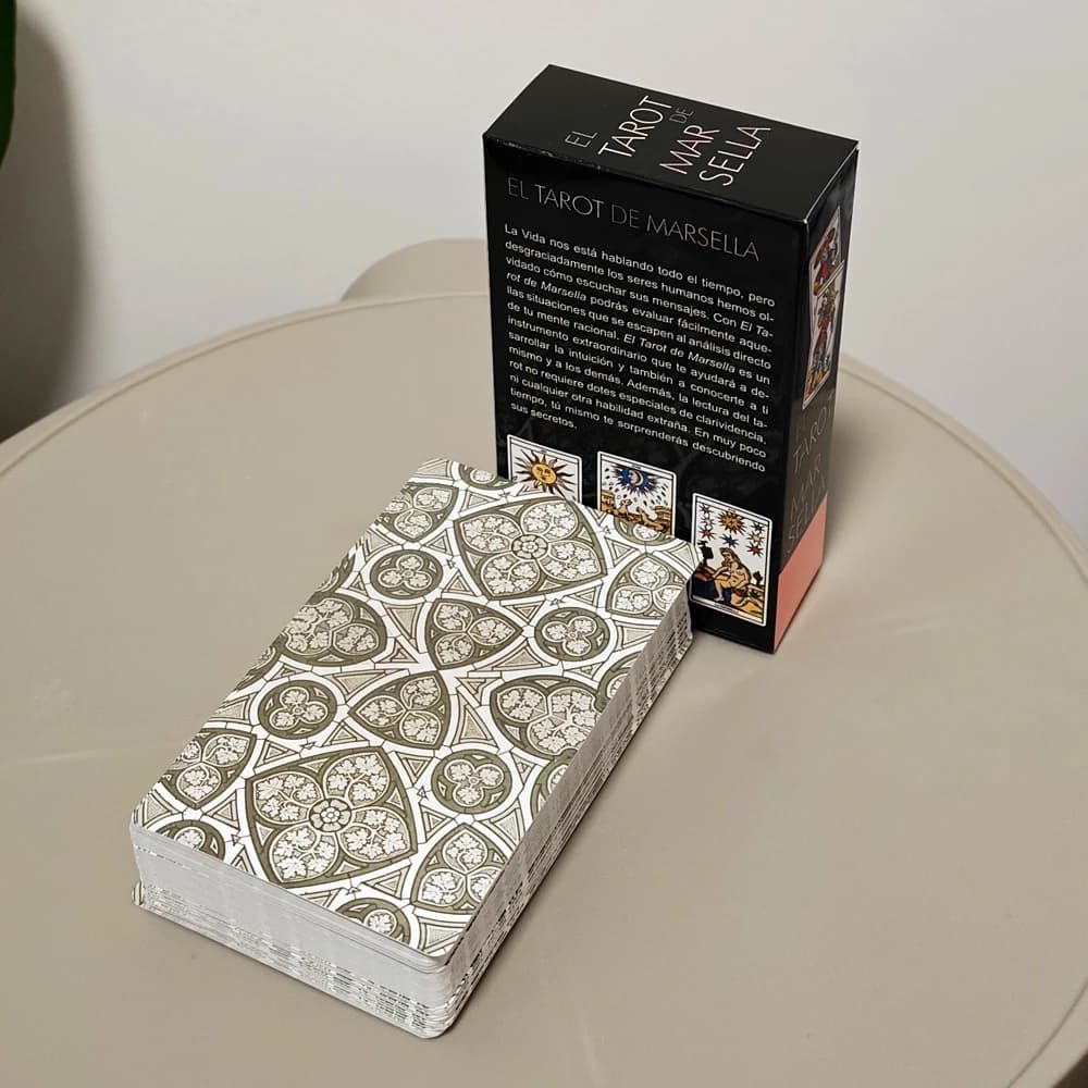 El Tarot De Marsella (édition espagnole) 78 cartes De tarot basées sur le système De Marseille 10.3*