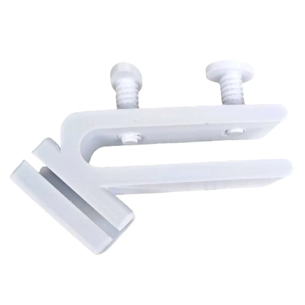 Clip de fixation pour seau et tuyau d'arrosage, un accessoire pratique conçu spécifiquement pour l'a
