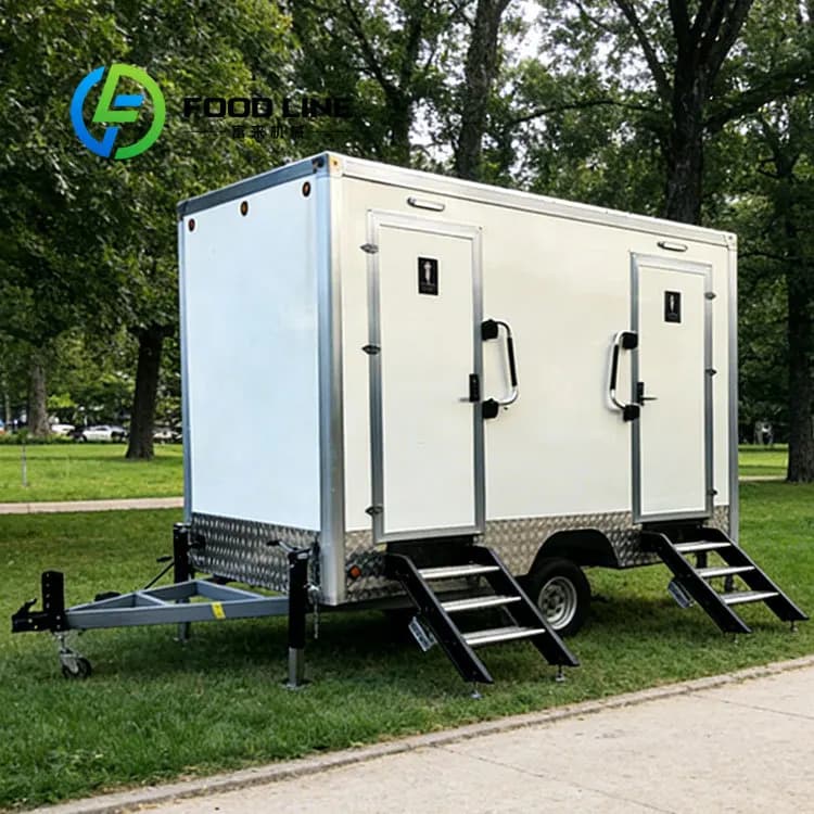 Remorque de toilettes extérieures préfabriquée en panneaux sandwich d'acier, portable, avec douche e