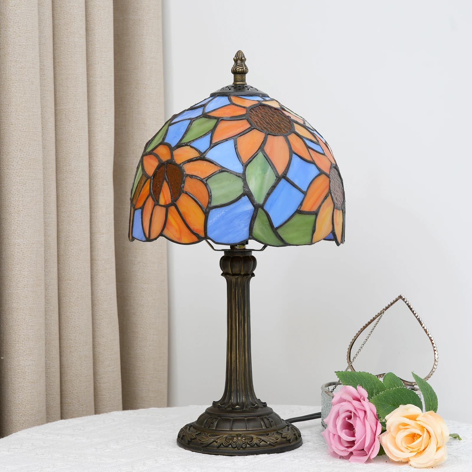 Petite lampe de table style Tiffany, lampe en verre teinté tournesols de 8 pouces pour la décoration