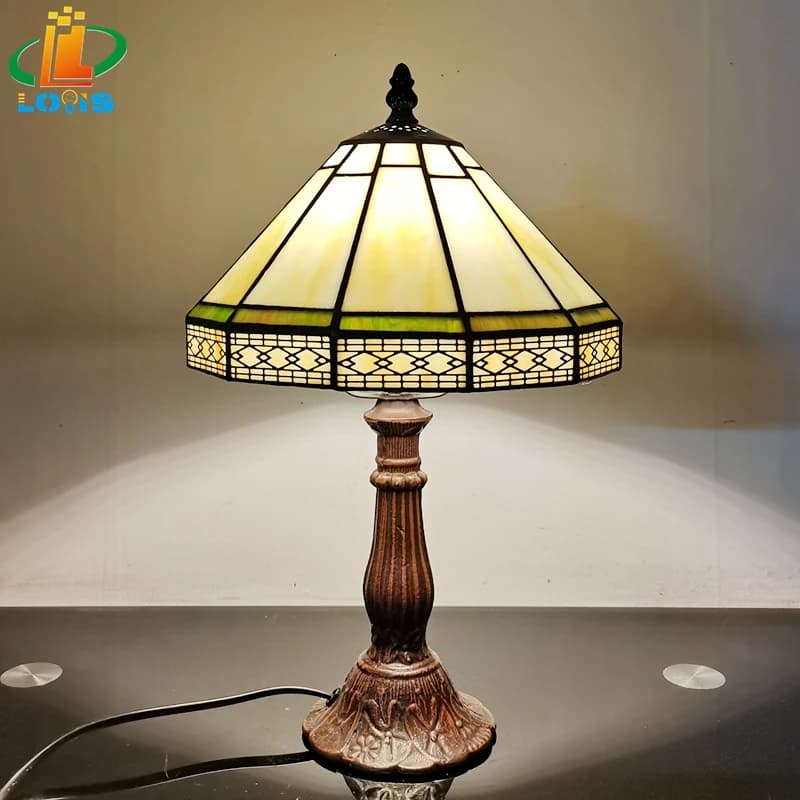 Petite lampe de table en maille géométrique minimaliste scandinave, étude de style Tiffany, verre à 