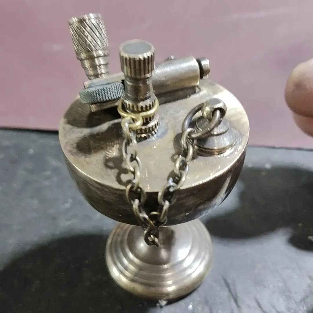 Allume-cigare classique en laiton, Mini lampe à huile de charbon de bureau, briquet à essence classi