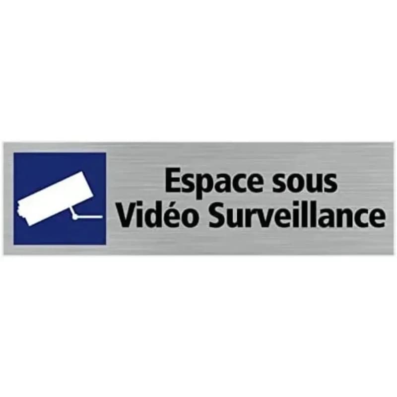 Pour autocollant spatial du panneau de porte sous vidéosurveillance. Mur avec aspect adhésif de surv