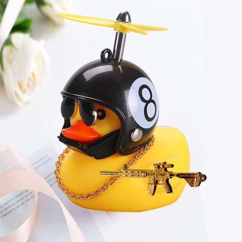 Accessoires de moteur canard jaune avec casque pour vélo sans lumières accessoires de voiture automa