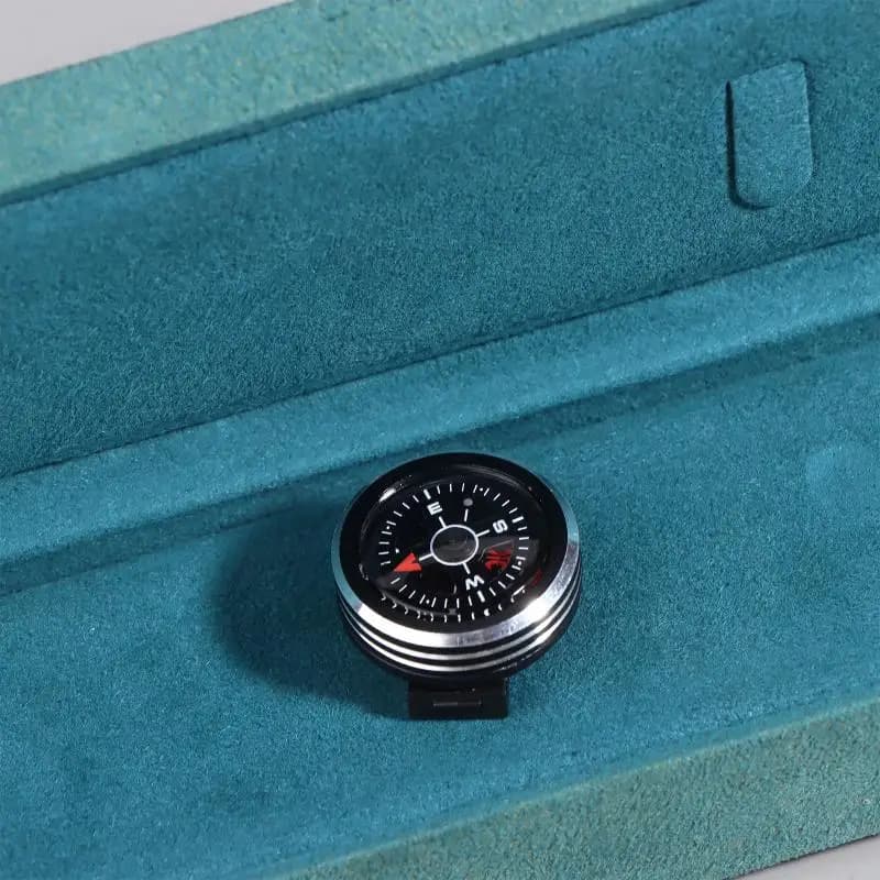 Mini boussole de survie portable pour la randonnée et le camping, accessoire extérieur, avec attache
