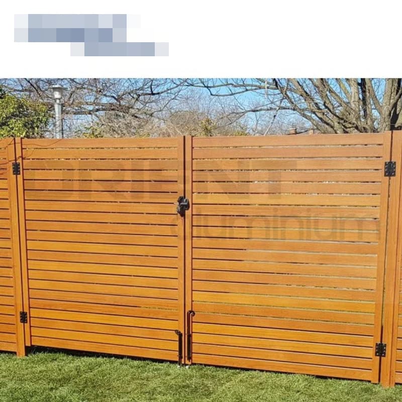 Panneau de clôture complet bricolage composite clôture extérieure privée en bois-plastique