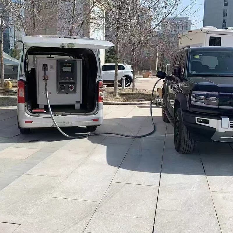 Station de recharge pour véhicules électriques personnalisée de 60 kW