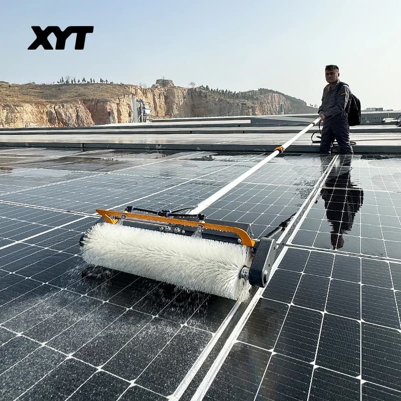 XYT-Kit de brosse rotative pour livres de panneaux solaires, équipement de machine, robot nettoyeur avec poteau télescopique alimenté en eau