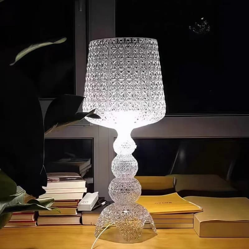Lampe sur pied créative de design italien, acrylique creux, lumière moderne pour salon, chambre à coucher, décoration de la maison, LED