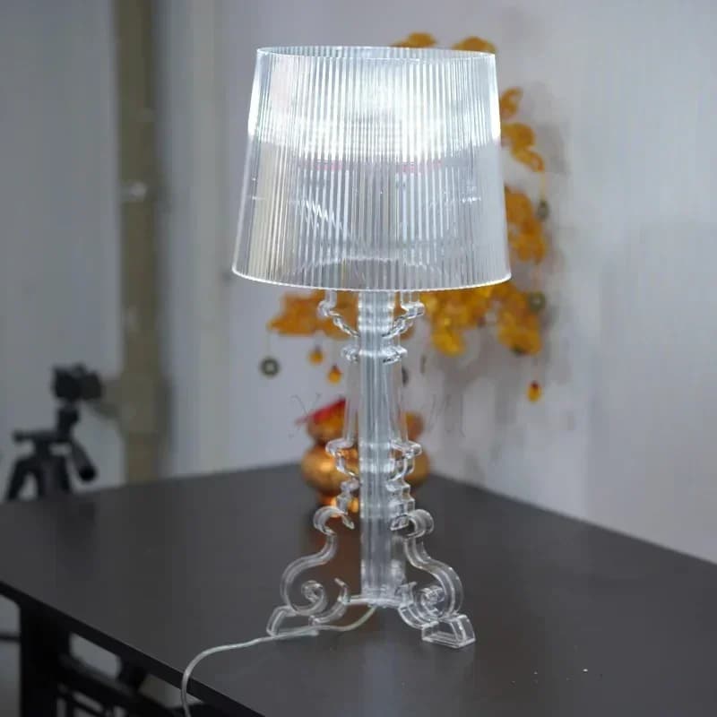 Transparent blanc Baroque fantôme lampe de Table chambre chevet Simple moderne personnalité créative Net rouge optique balcon lampadaire