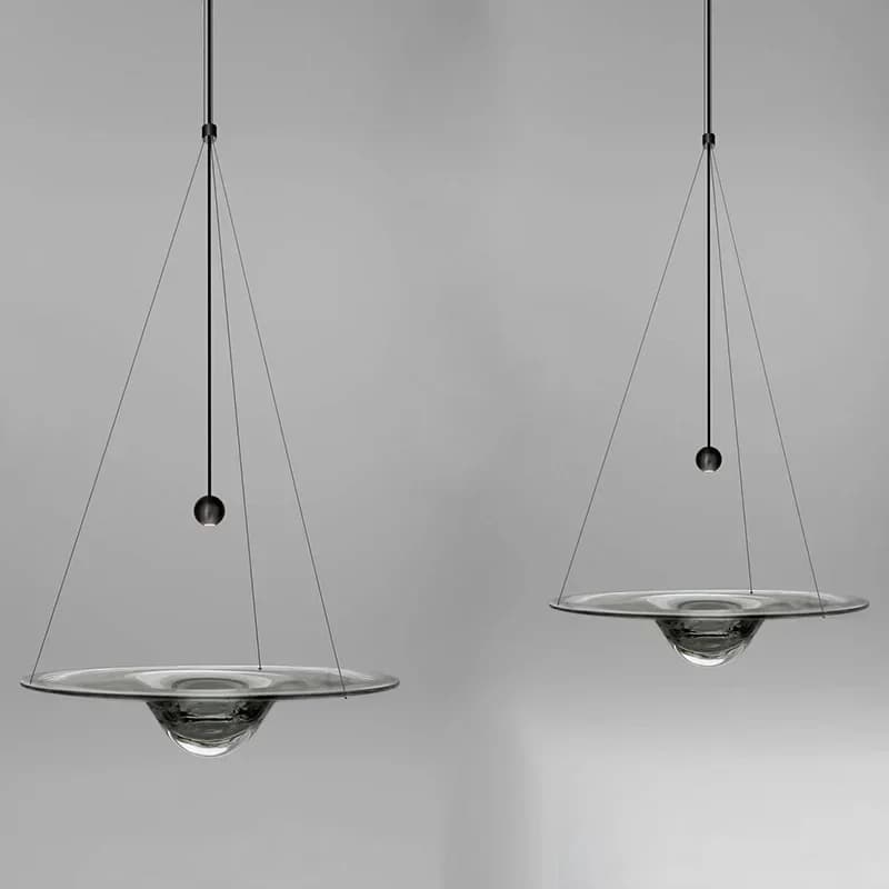 Lampe suspendue créative en forme de goutte d'eau de designer danois