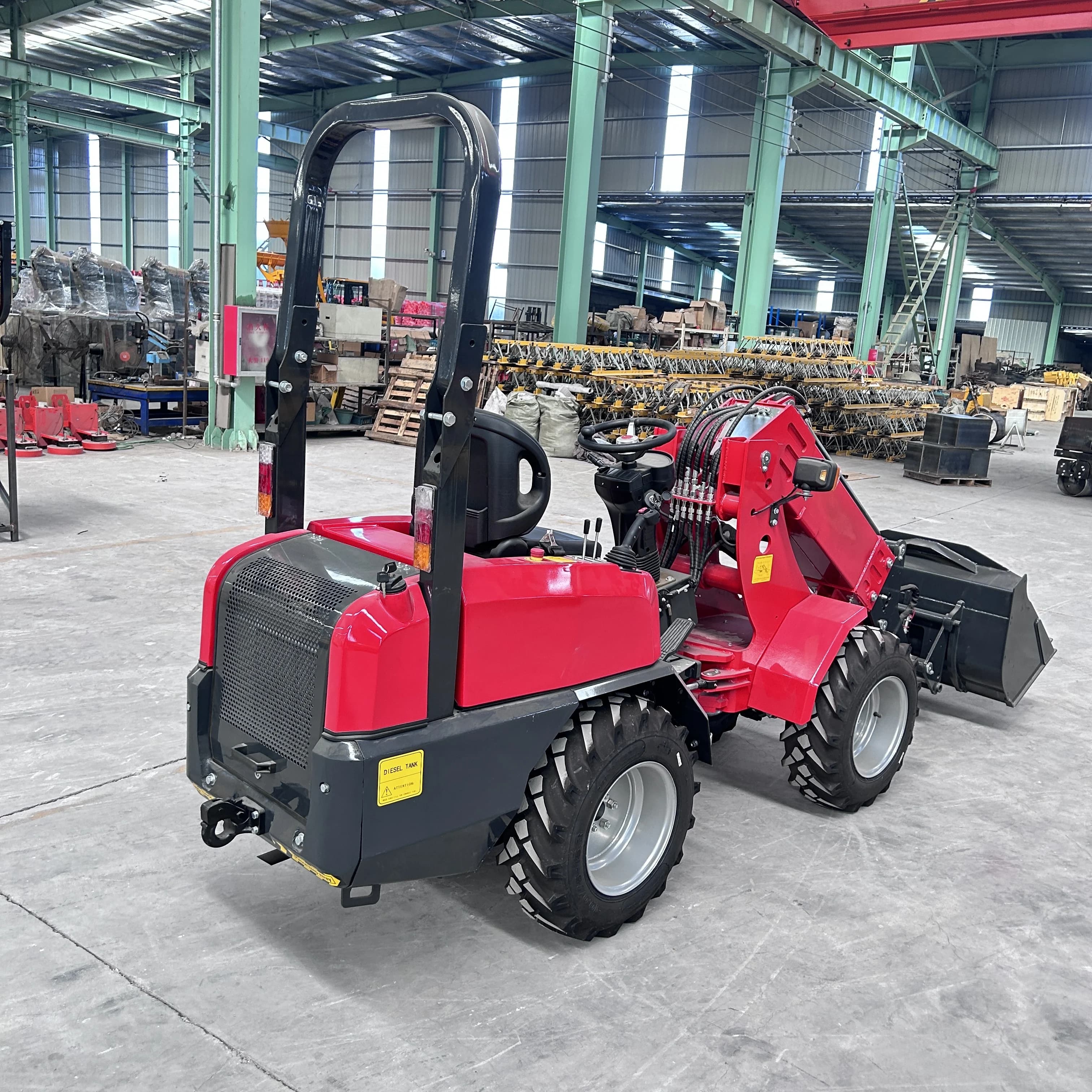 Chine Mini chargeur frontal à bras télescopique 2 tonnes 2