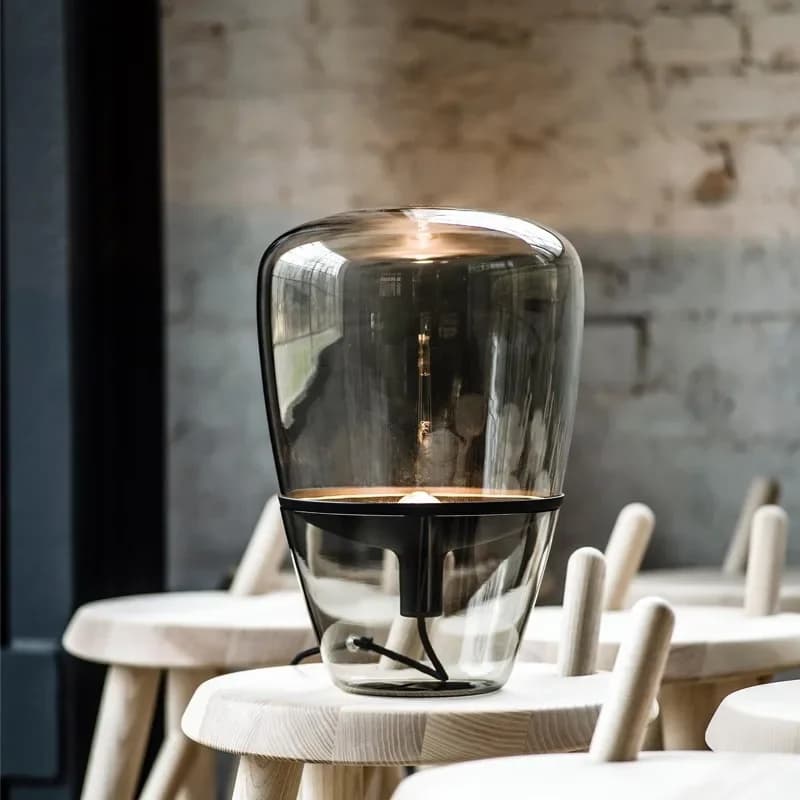 Lampe de Table en Verre de Style Tchèque, Luminaire Décoratif d'Nik, Idéal pour un Bureau, une Chambre à Coucher, un Bureau, un Salon ou un Bureau