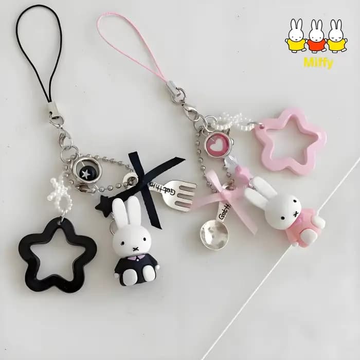 Porte-clés Miffy dessin animé Kawaii, petit lapin, rétro, créatif, sac Y2K, Style Punk, accessoire étoile, cadeau pour fille