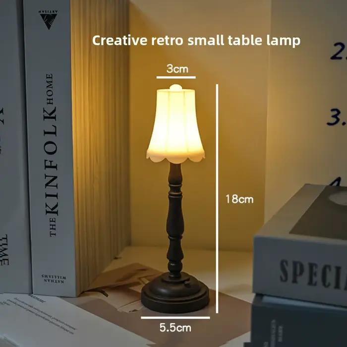 Veilleuse LED Vintage-lampe de Table de Style européen pour dortoir chambre chevet créatif ambiance décorative Figurine cadeau