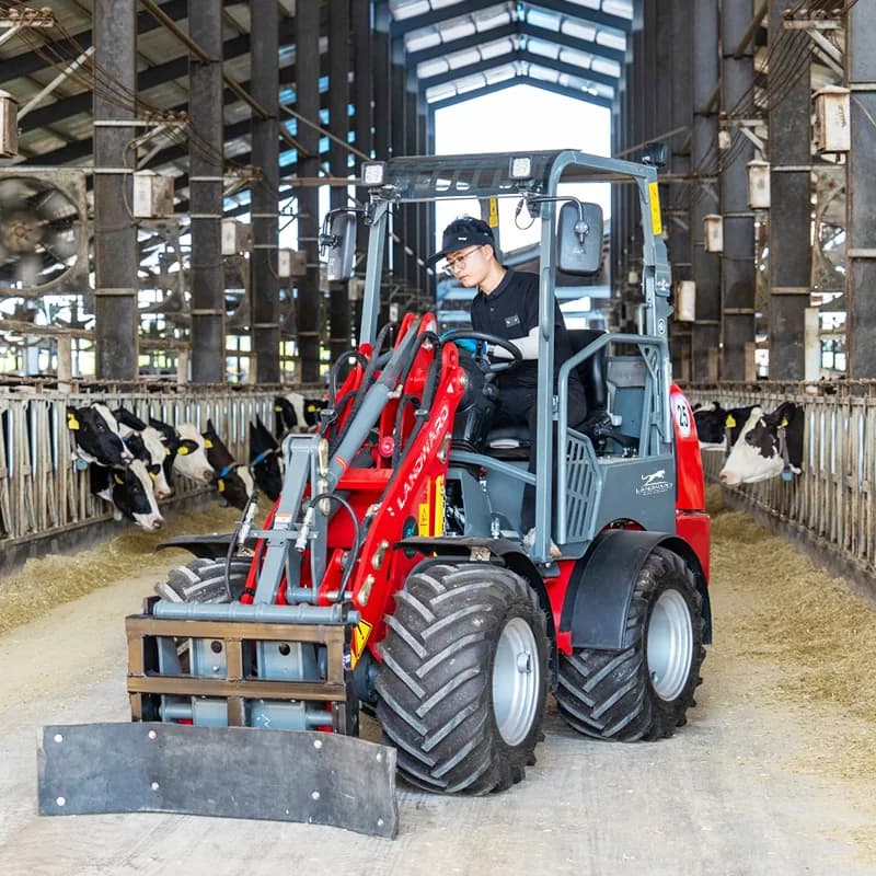 Chargeur diesel haute puissance pour usage agricole et ranch, transporteur tout-terrain 4x4 sur roue
