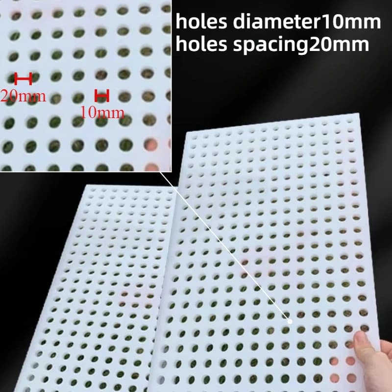 Panneau de poinçonnage en plastique PP d'isolation, panneau perforé épais de 3mm, environnement dome